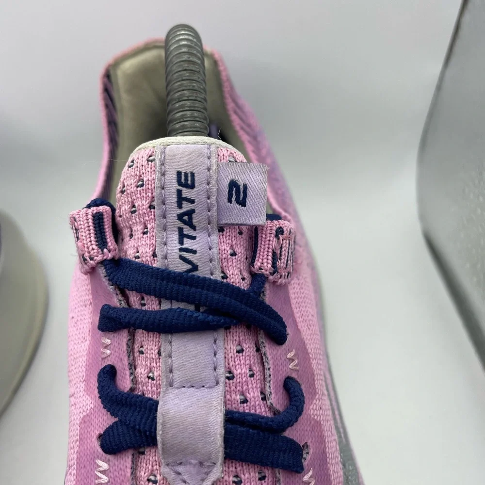 Brooks Women's Pink and Navy Athletic Running Shoes